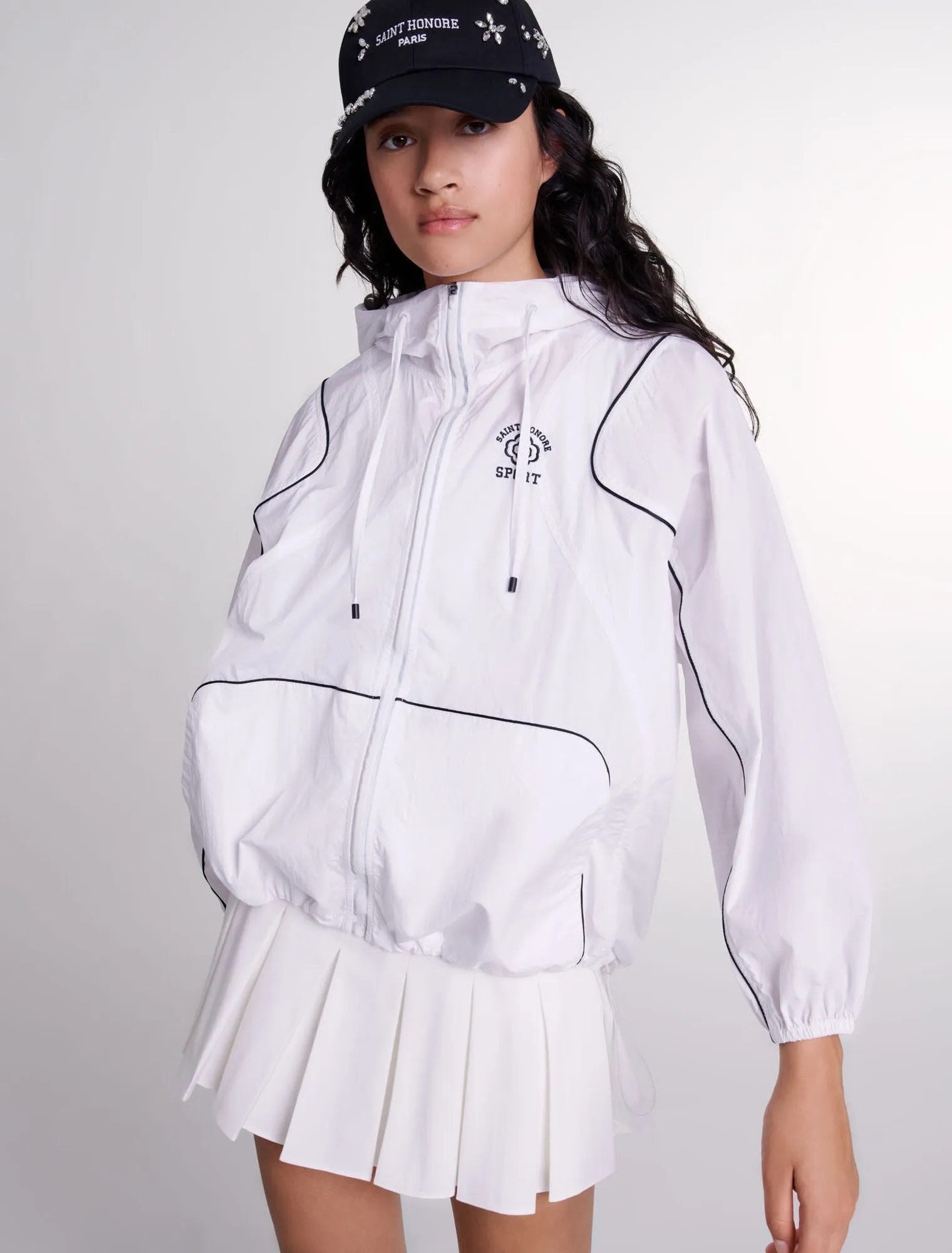 Hooded windbreaker