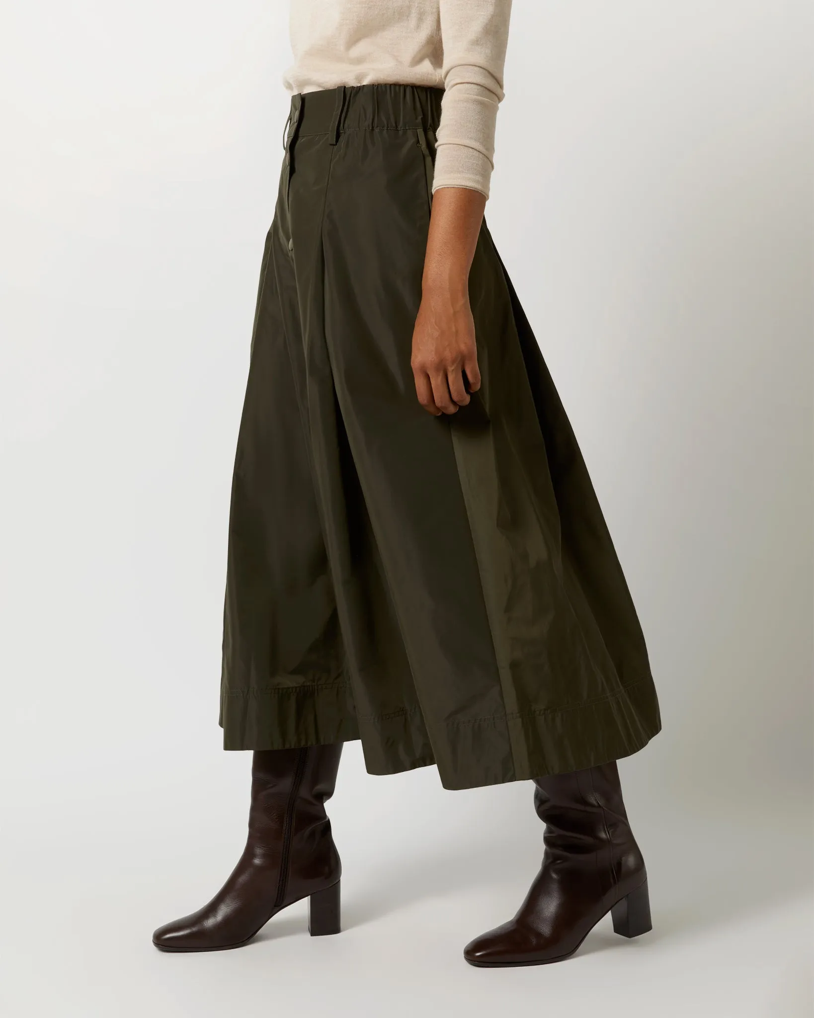 Nelly Skirt in Military