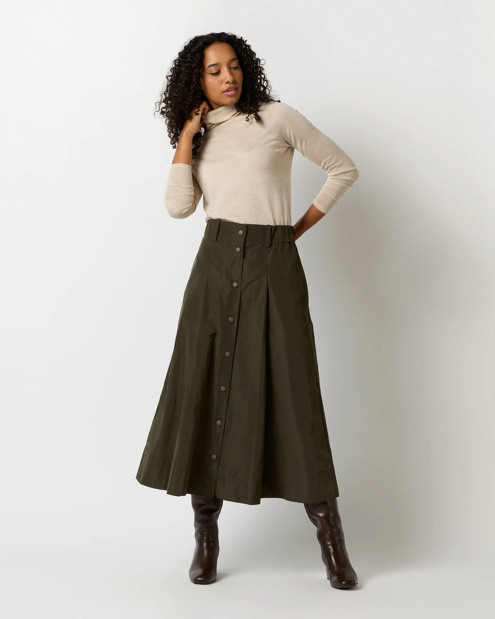 Nelly Skirt in Military