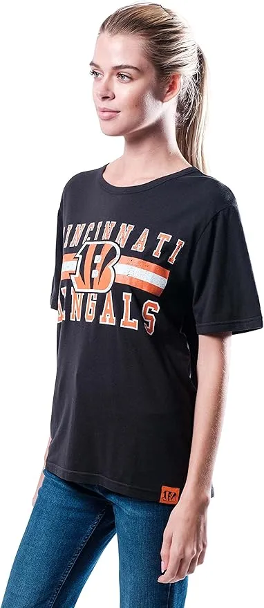 NFL Official Women's Distressed Graphics Super Soft Crew Neck T-Shirt|Cincinnati Bengals